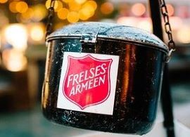 Gjøvik Rotaryklubb holder vakt ved julegryta