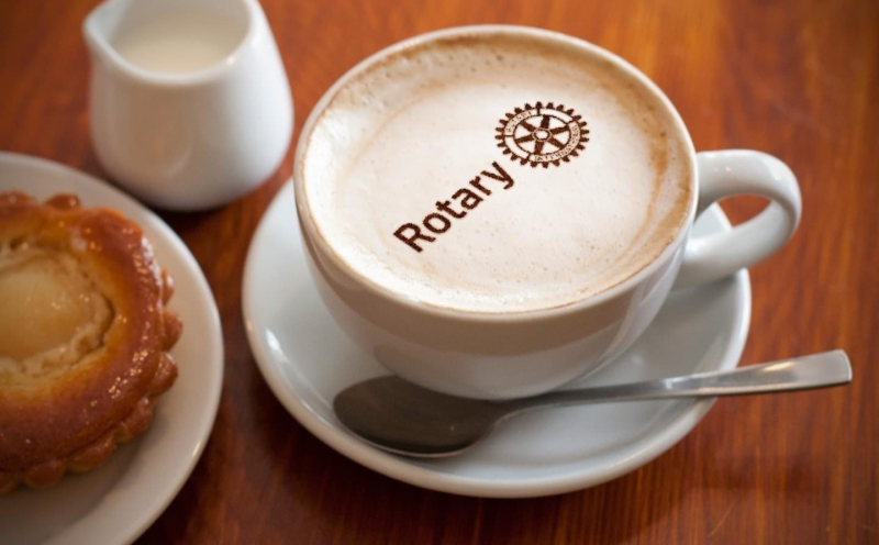 KAFFEMØTE MED ROTARYSTOFF