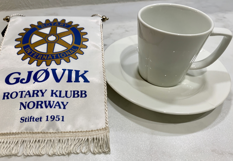 KAFFEMØTE MED ARBEID I KOMITEENE